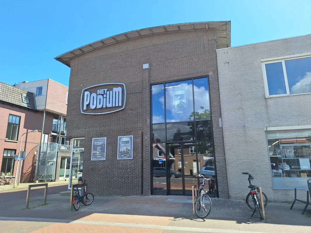 Het Podium, Hoogeveen
